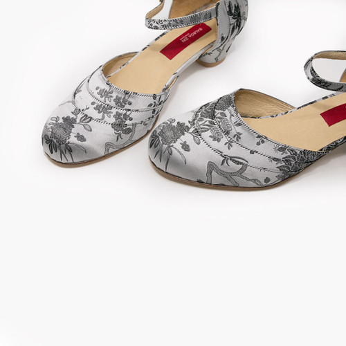 Balboa Zin GENIE(C)  - Grey embroidered Silk thumbnail 10