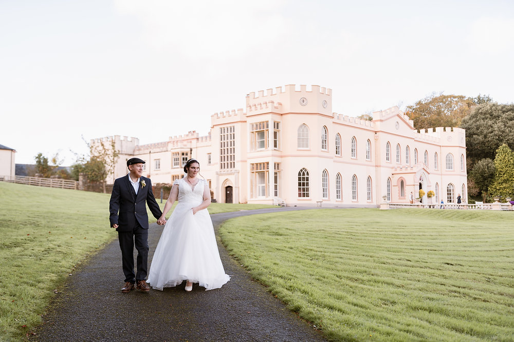 First Look Wedding Photos: A Photographer’s Take on Whether It’s Right ...