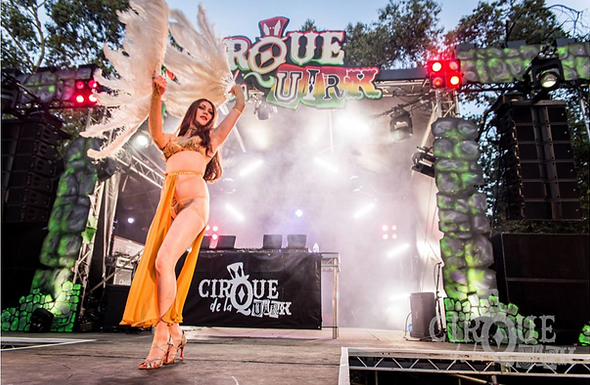 Isle of Wight Festival Cirque de la Quirk Stripped Back Cabaret Scarlett Whispers Burlesque