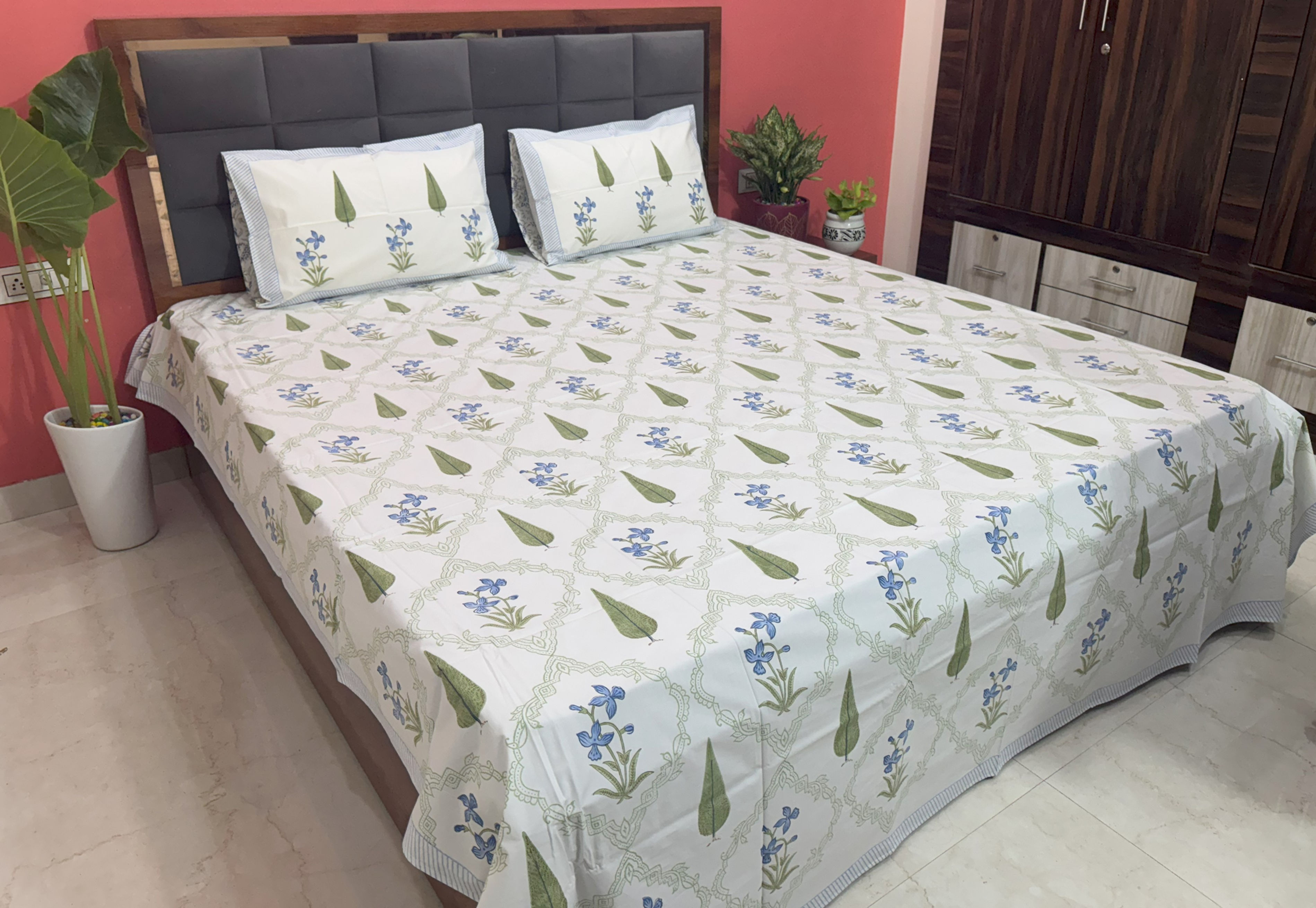 Neel Vana – Hand Block Bedsheet
