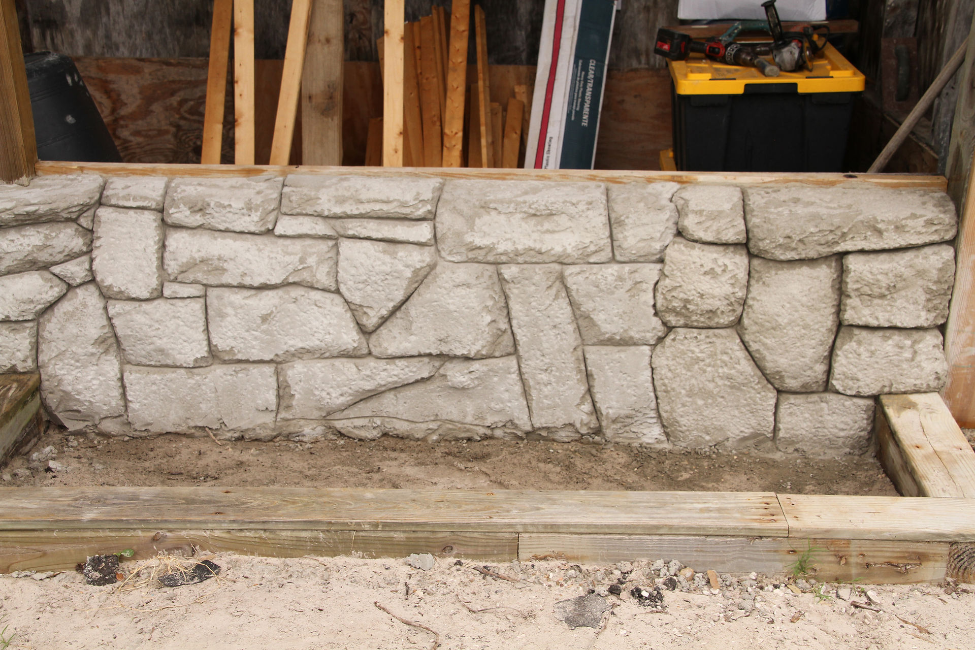 10-Full View Carved Concrete