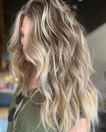Blonde balayage and the trending lived in color technique