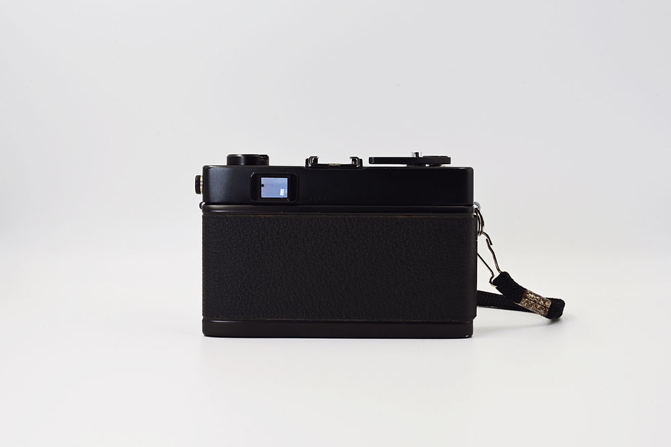 Thumbnail: Konica C35 Black