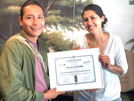 La Fèverie by Hasnaâ forme un Arhuaco de Colombie au Bean To Bar