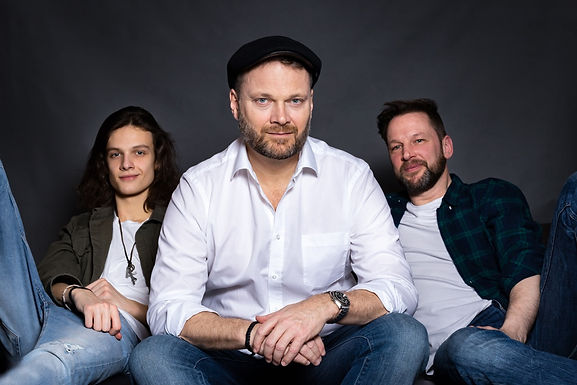 Livemusik-Konzert mit TJs Groovy Tunes