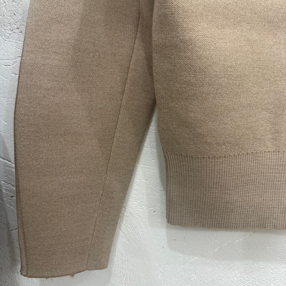 サムネイル： JACQUEMUS