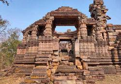 चंदेलकालीन प्राचीन मंदिर – महोबा की स्थापत्य धरोहर