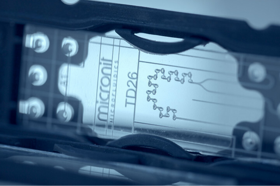 Microfluidic chip manufactured with wet etching by micronit, a microfluidic innovation hub member.