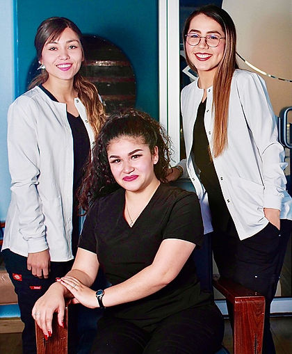 Dentista-En-Tijuana-Zona-Rio-Dental-California-1.jpeg