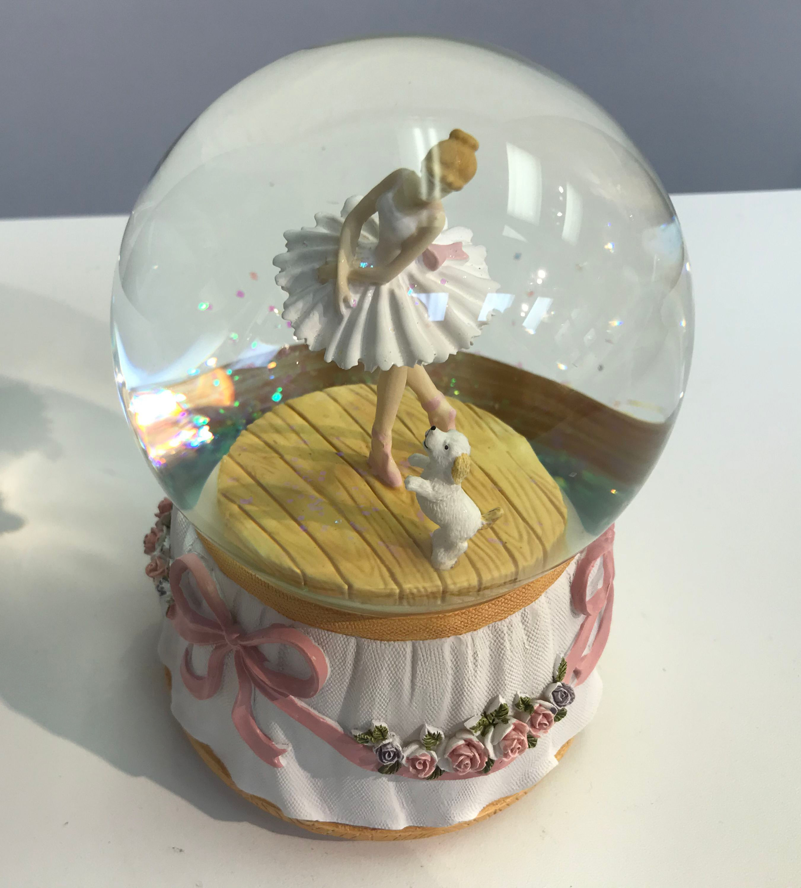 Snow Globe Ballerina Musical
