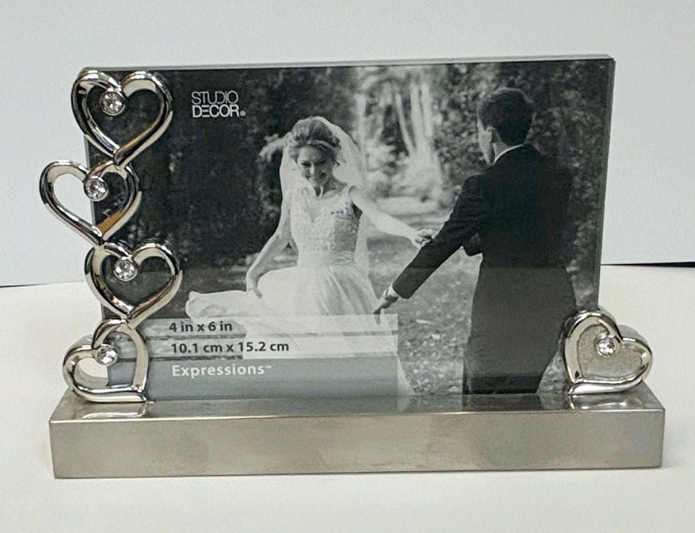 Thumbnail: Heart Diamonds Silver Frame