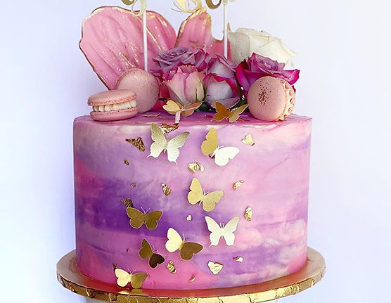 Butterfly cake💕  I loveeee butterflies!
