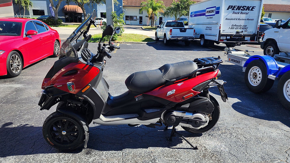 Thumbnail: 2009 PIAGGIO USA PIAGGIO MP3 500