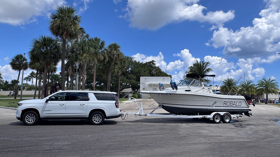 Thumbnail: 1994 Robalo 2440 caddy cabin