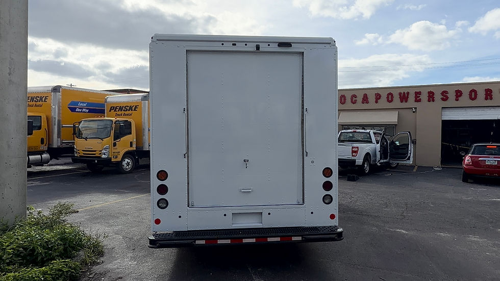 Thumbnail: 2019 Ford E-450 Fedex  27,605 mi 
