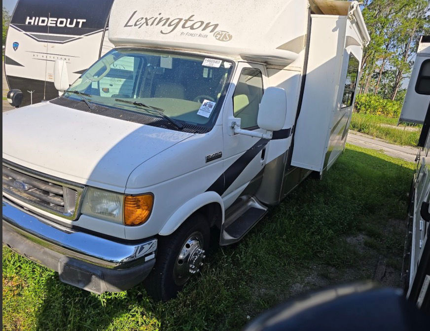 Thumbnail: 2006  LEXINGTON  GTS  255