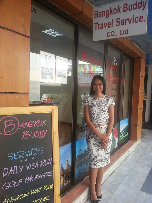 Tanya outside business.JPG