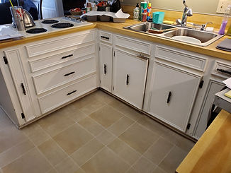miller kitchen before 1.jpeg