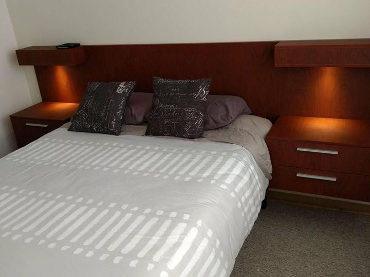 Miniatura: Respaldos de Cama +  Veladores / 2 plazas 