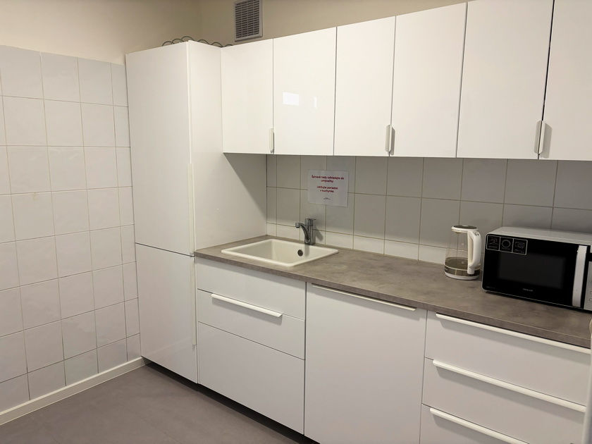 Miniatura: Prenajmeme pekné kancelárie v Bratislave Rači.