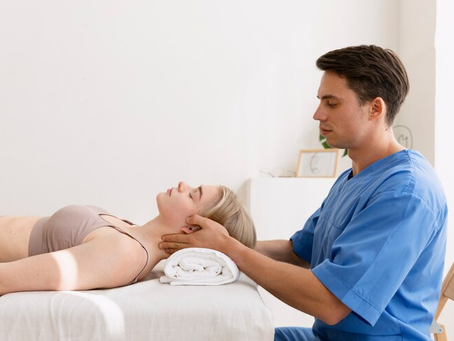 EMDR Vs Traditional Talk Therapy: What's The Difference?