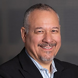 Emilio Cruz Headshot.jpg