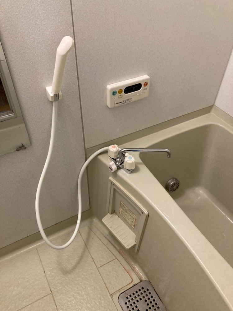 新しくなった浴室水栓の様子(施工後)