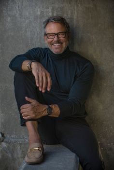 Are hearing aids covered in Ontario? Learn how ADP funding, insurance, and tax credits work for seniors in this clear 2026 guide.