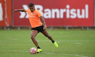 Pottker herda posto de Damião e dá nova cara à função para retomar protagonismo no Inter
