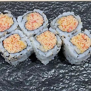 R17: spicy Crabmeat Crispy Roll 辣蟹肉卷
