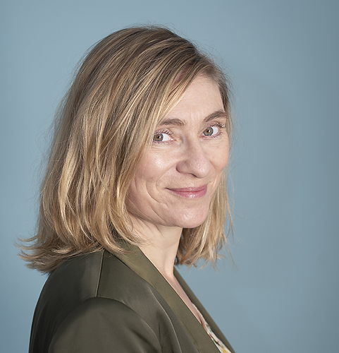 Madame Brodeau dirigeante d'ATOUTSMILE