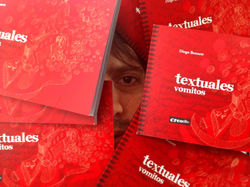 foto diego con libros