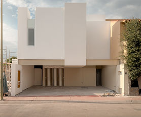 Casa Lombardía