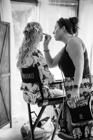 wedding photography bridal barn venue claverley