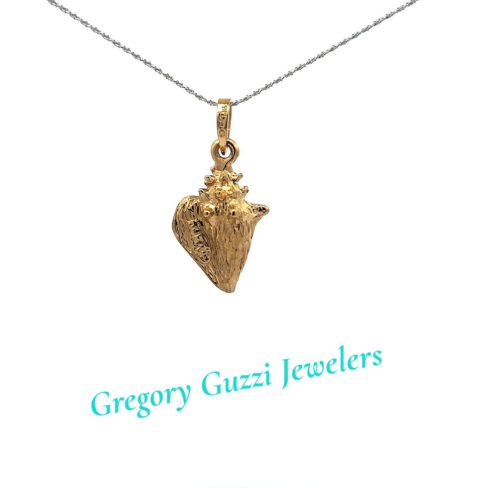 Miniatura: 14kt gold 3D Conch Shell pendant with porcelain