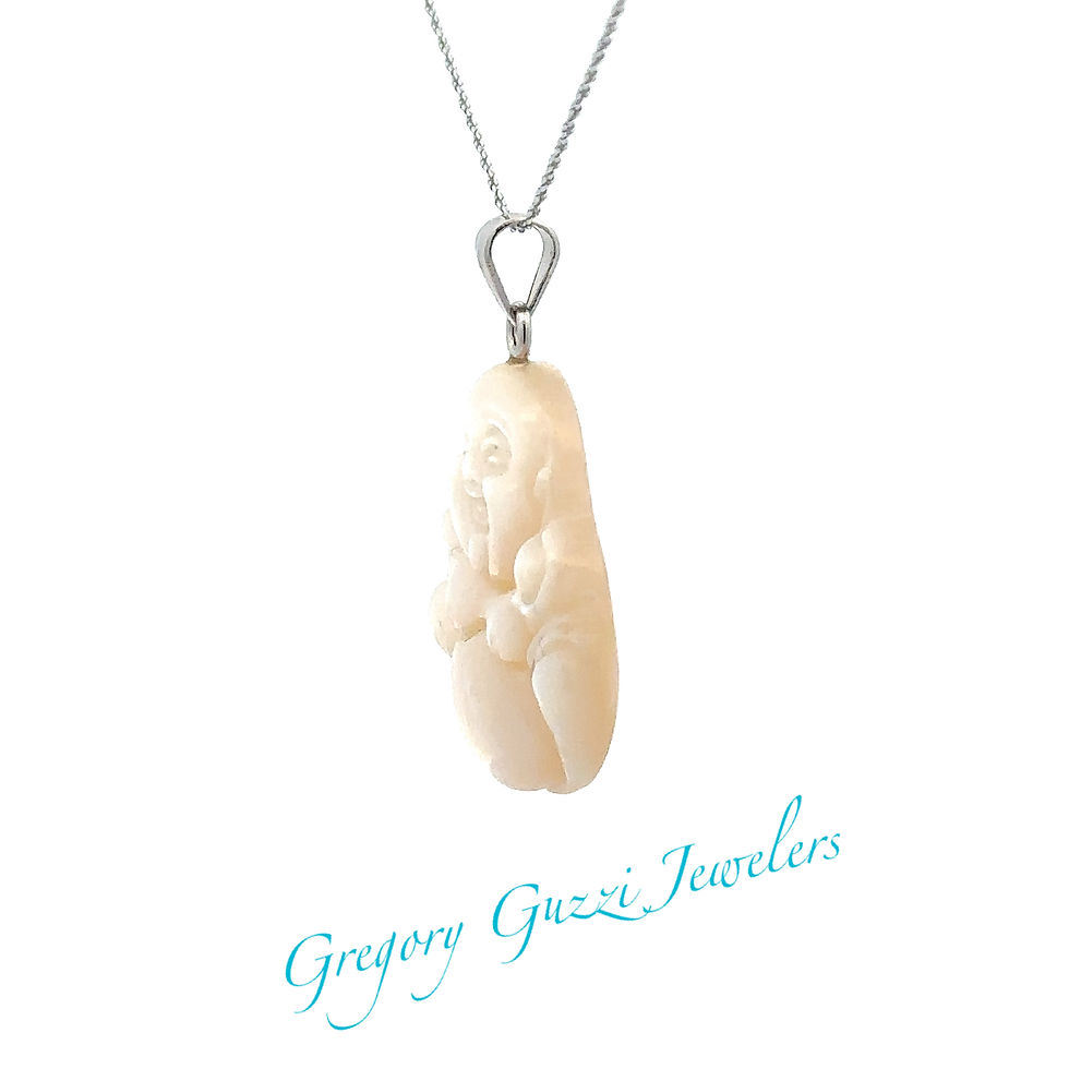 Miniatura: Sterling Silver .925 Carved Mother of Pearl Buddha Pendant
