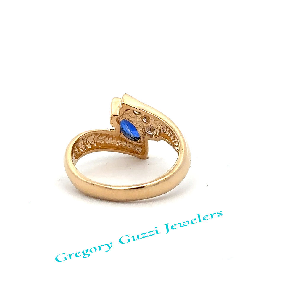 Miniatura: 14KT. Yellow Gold Natural Sapphire And Diamond Ring (Size 6.25)