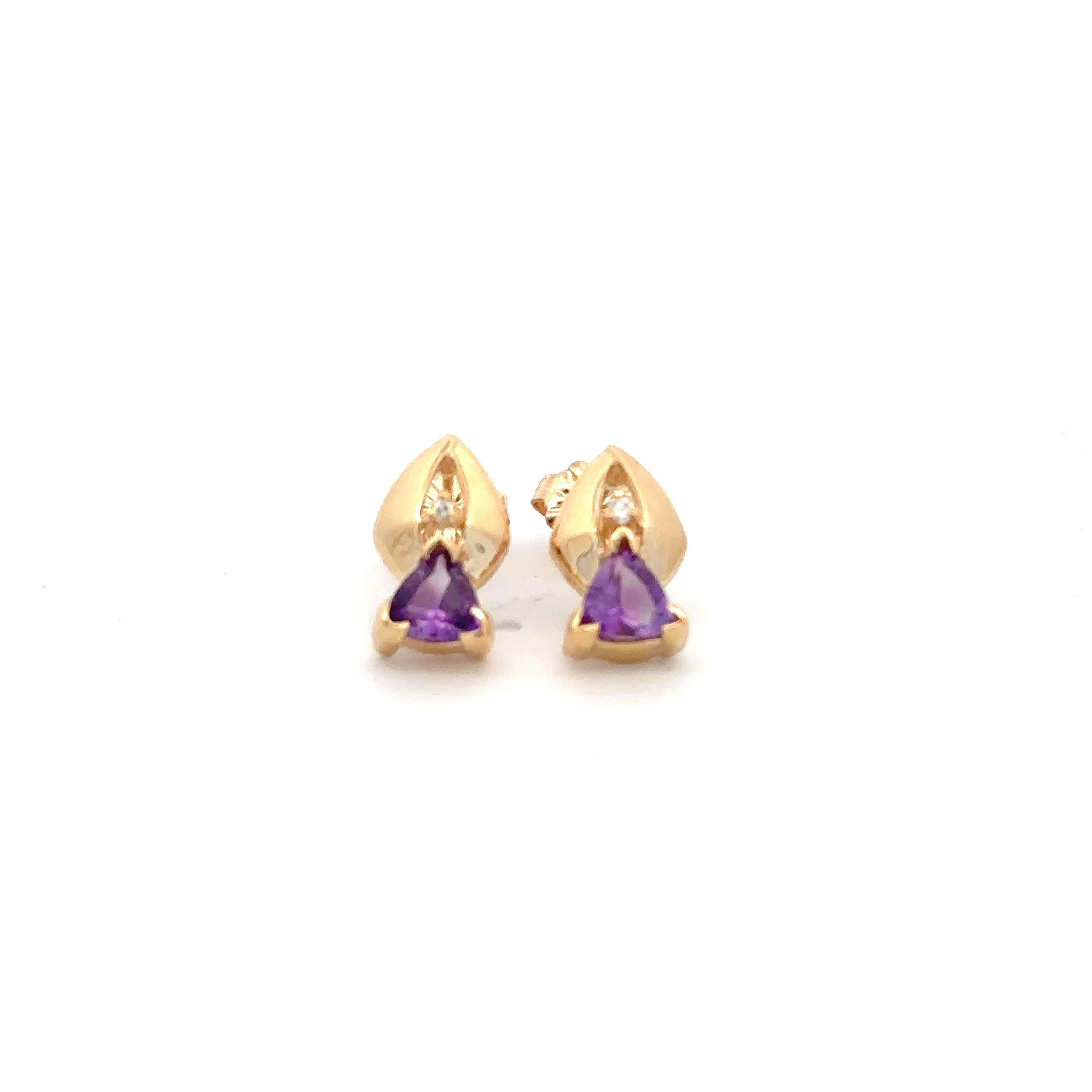 14KT Yellow Gold Natural Amethyst Stud Earrings