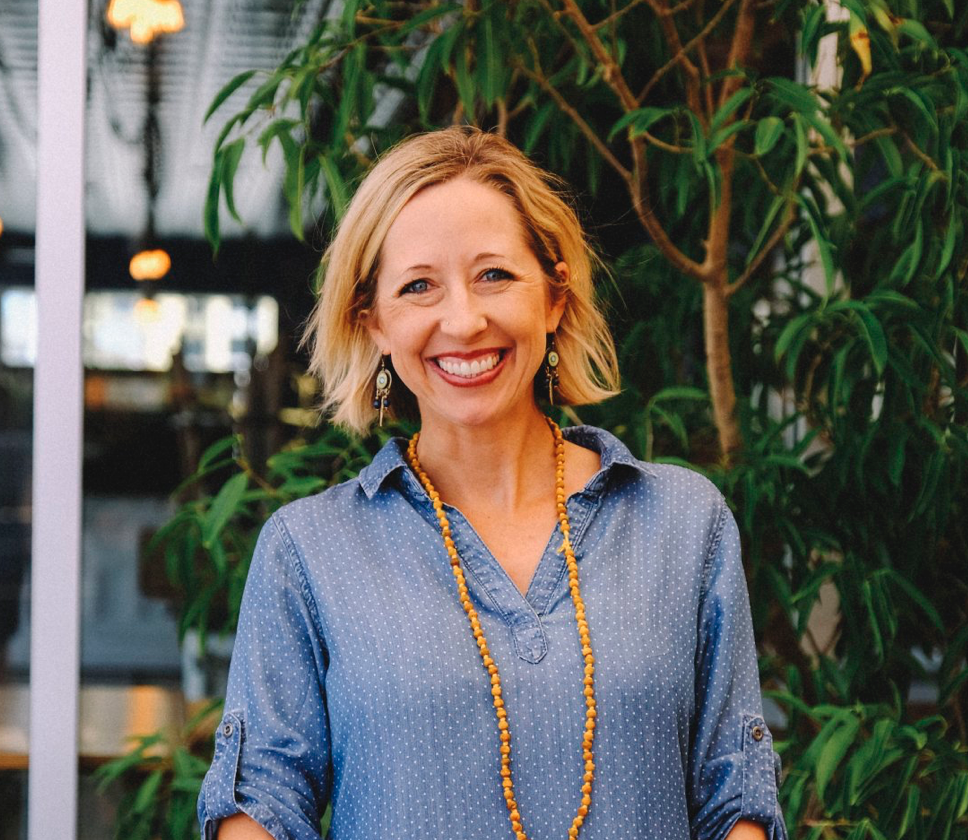 JULIE FRANS