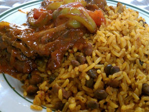 Arroz con Guandu                         (Panamanian Coconut Rice & Peas) 