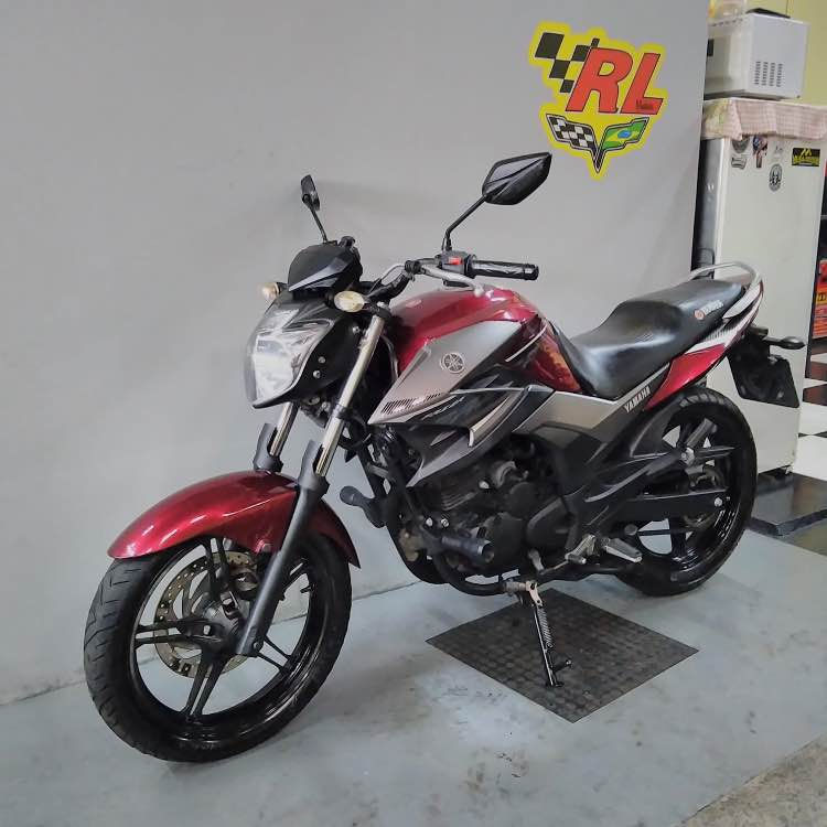 Miniatura: YAMAHA FAZER 250 - 2017