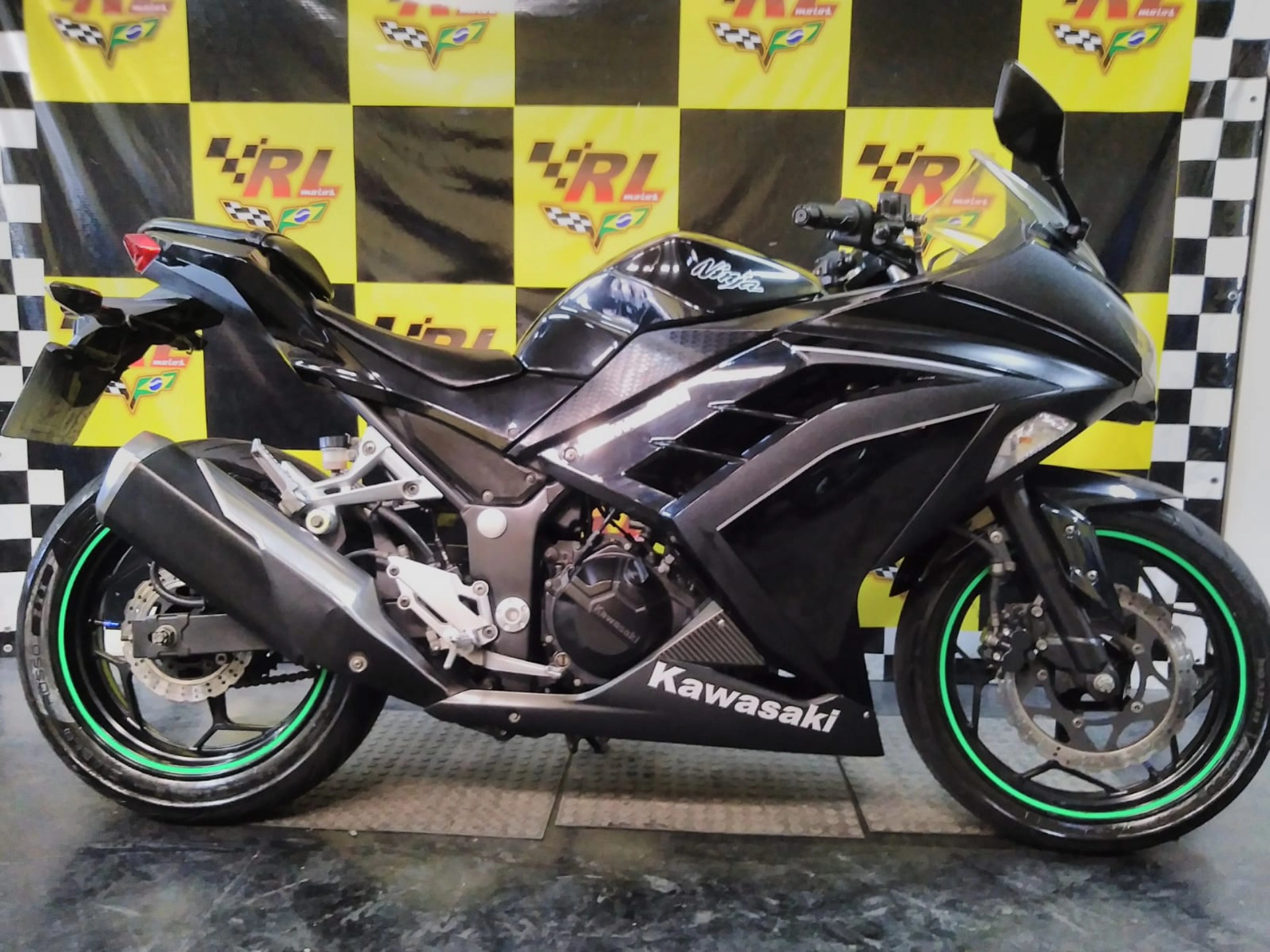 KAWASAKI NINJA 300 - 2013