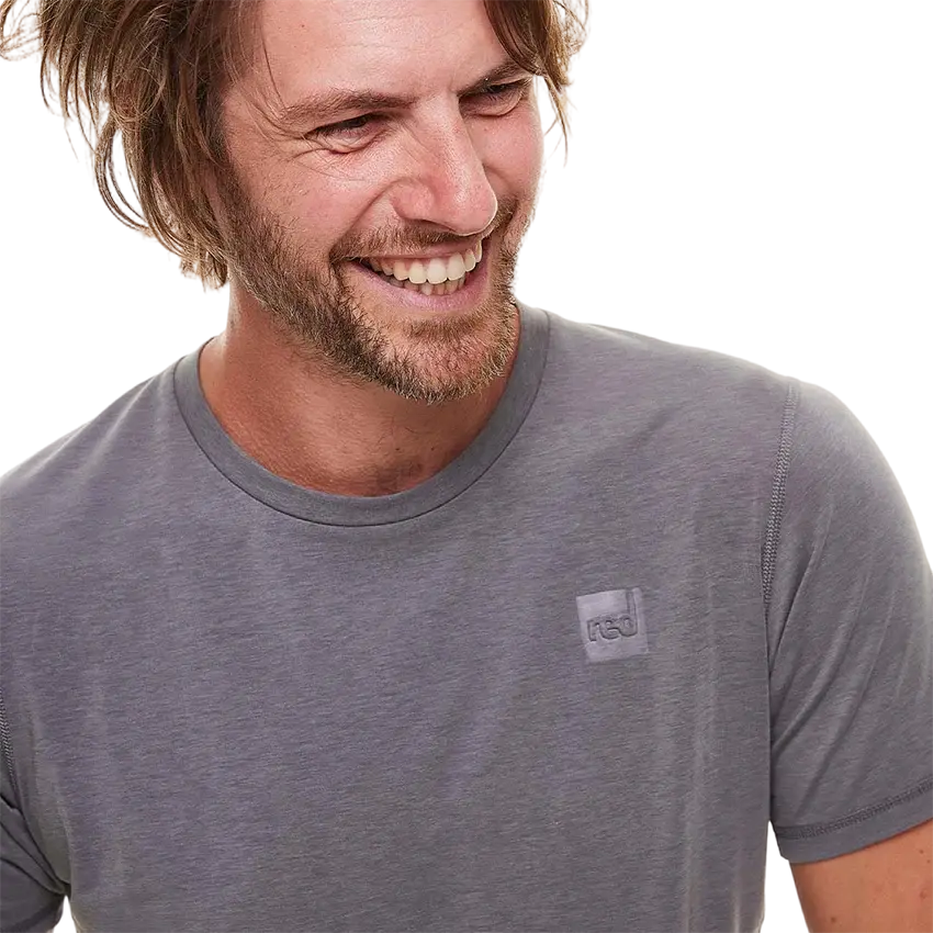Thumbnail: Logo performance shirt