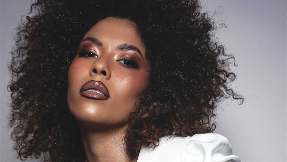 Preparing for a modeling casting, boudoir or editorial shoot, or acting audition? Steal these practical casting preparation tips from Behati Prinsloo, Ashley Graham, and Kerry Washington.