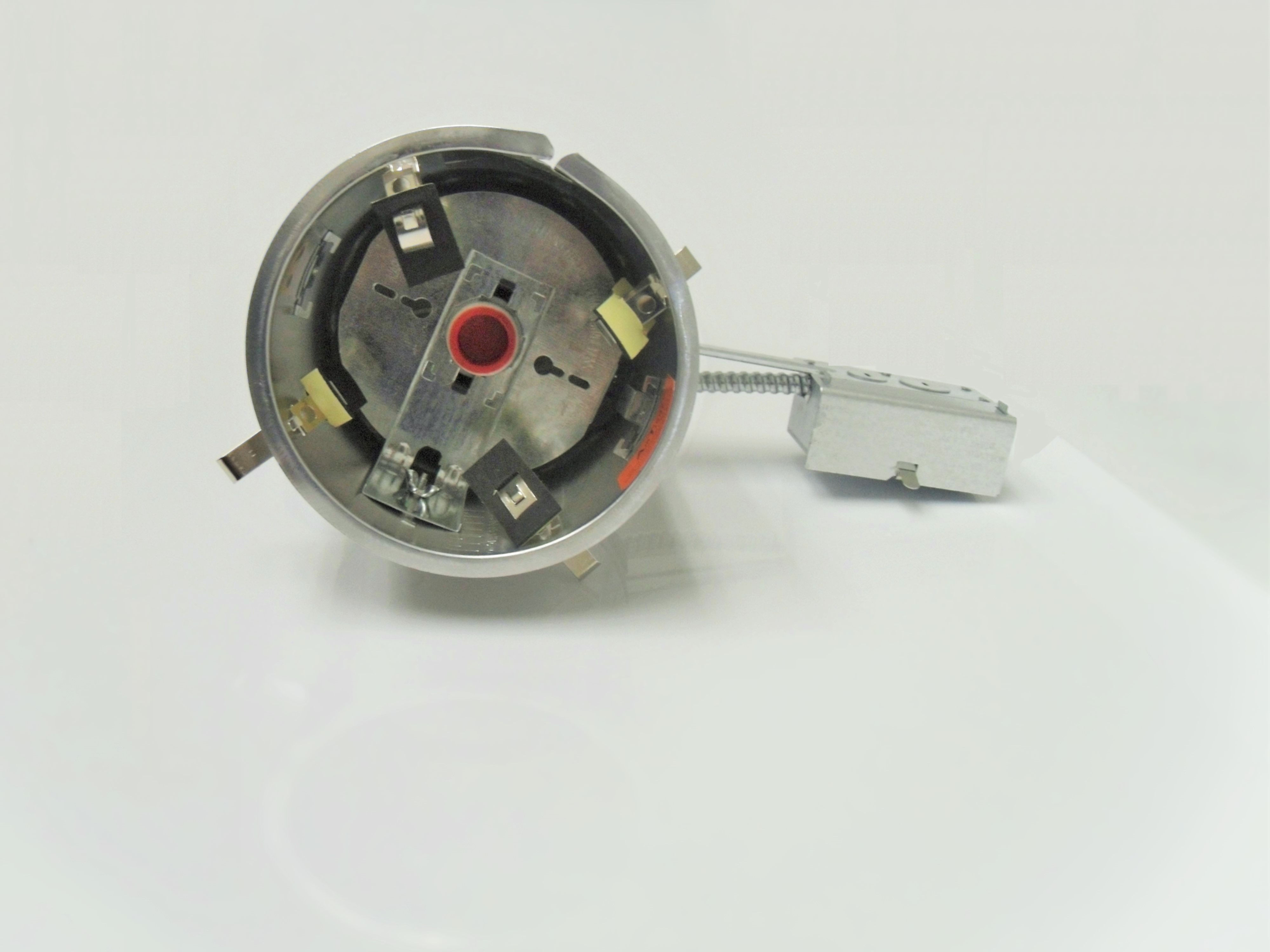 BOX OF 6 - 6" Remodel Housing - IC