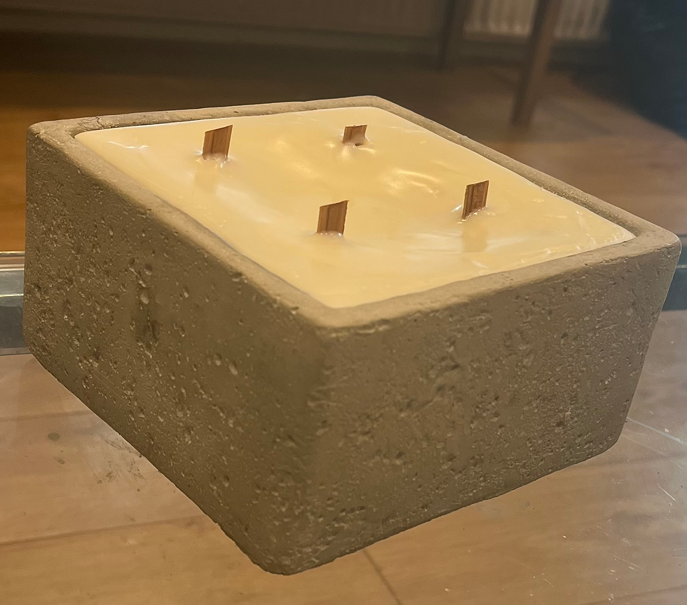 Thumbnail: Small Square Concrete Candle 