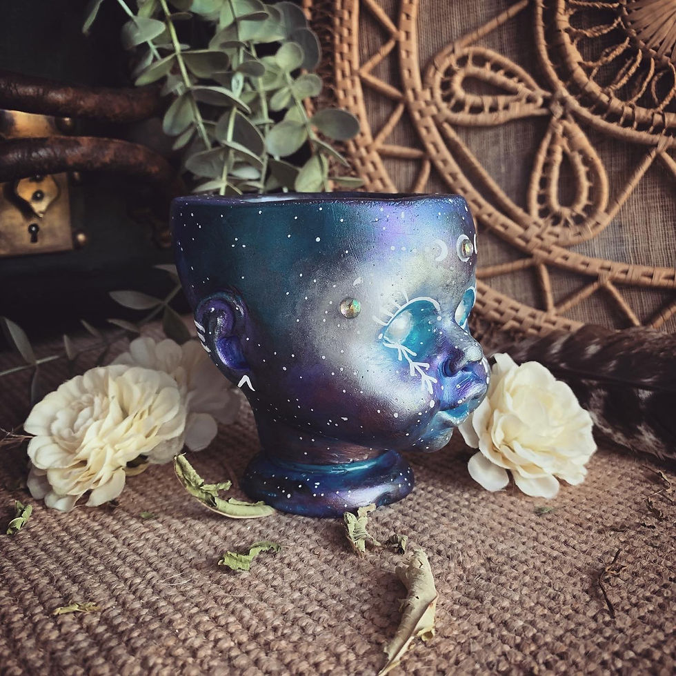 Thumbnail: Vase bougeoir dolly wiccan  