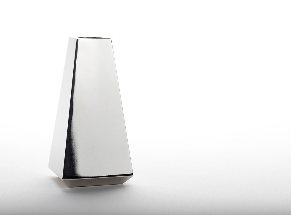 الصورة المصغرة: MINIMAL COLLECTION 000032 Tall square candle holder