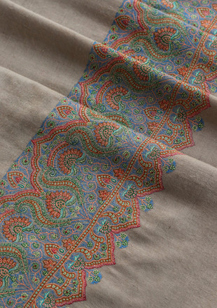 Sozni Doordar Pashmina Shawl