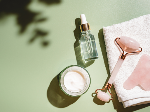 Holistic Beauty Tools for Glowing Skin (Get Healthier Skin Naturally)